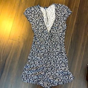 BRANDY MELVILLE flora romper